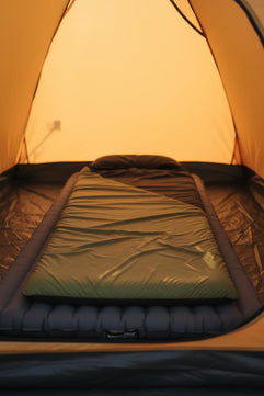 RhinoKraft Spartan Olive Rectangular Sleeping Bag | Lightweight 1.3 kg | Comfort 12 °Celcius | Durable Nylon & Reliance Fibre | Packable for Camping, Biking & Trekking